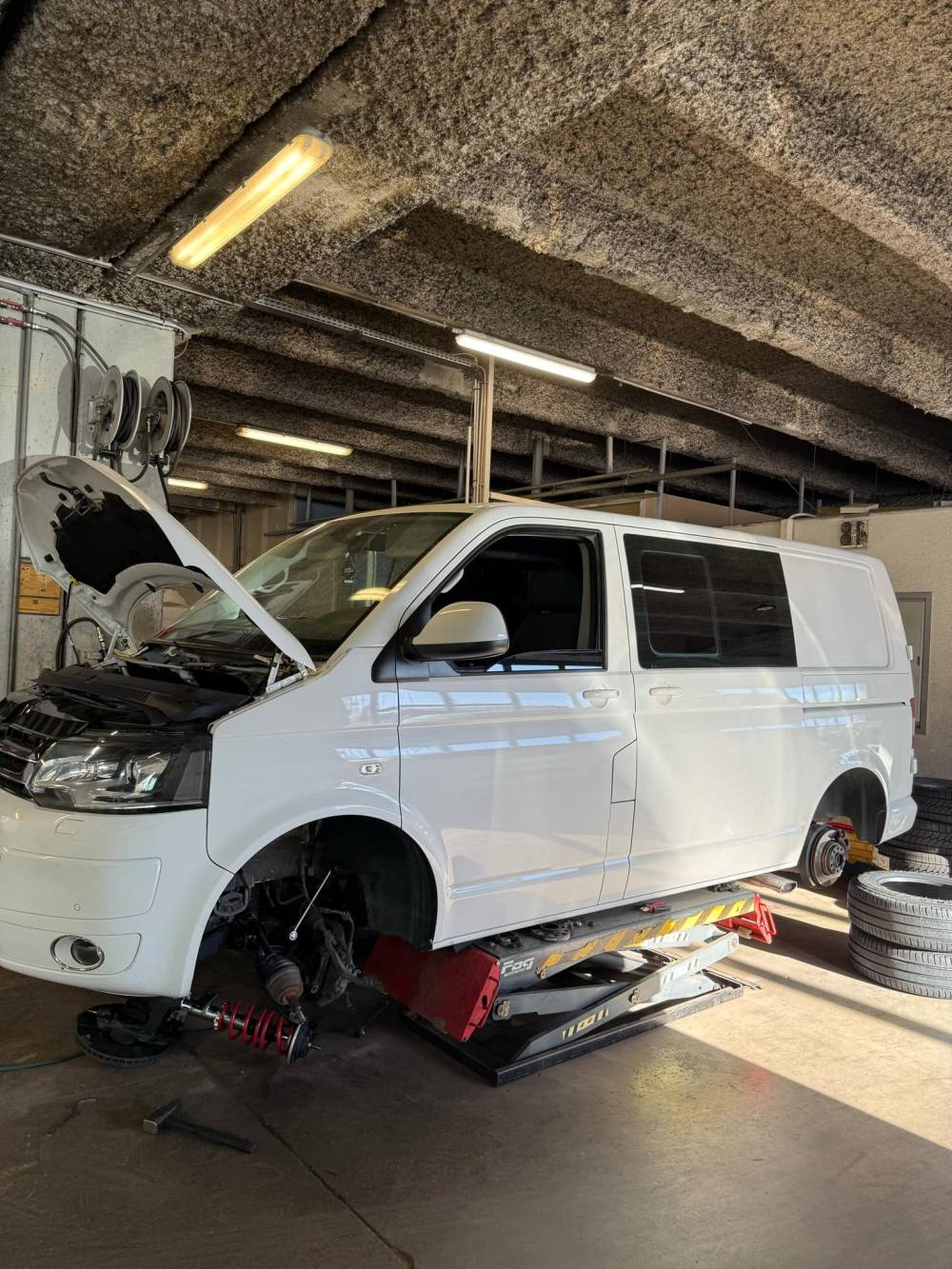 e93488a1-8b06-45c1-b84a-dd60cb08225a (1)